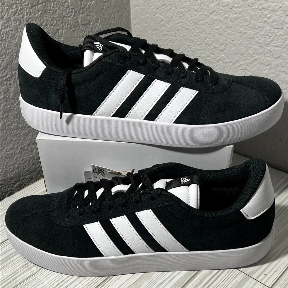 Adidas Men's Classic VL court 3.0 Black White lace up Sneakers size 11.5 ID6278